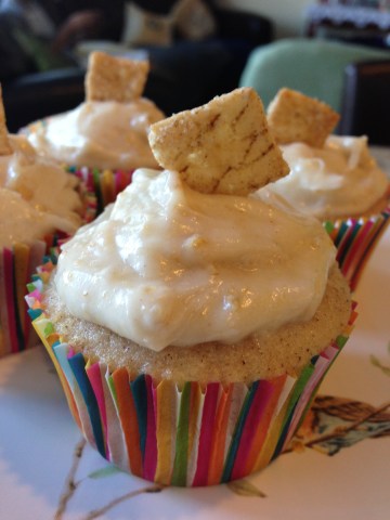 Cinnamon Toast Crunch cupcakes